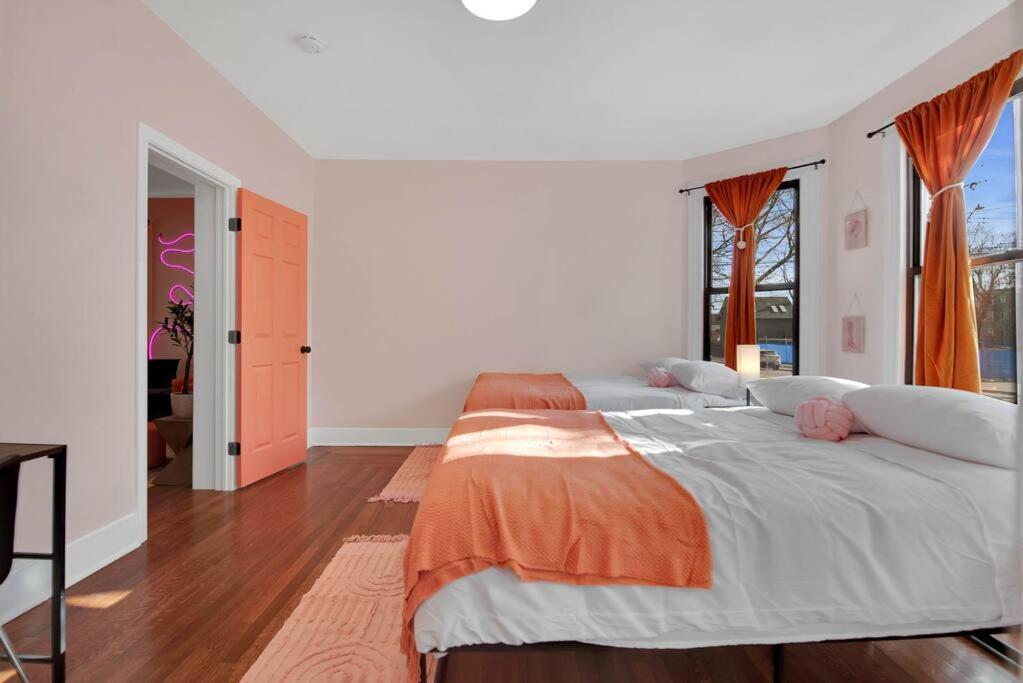 Peachy Paradise In East Rock Near Dt/Yale New Haven Exteriör bild