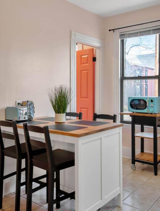 Peachy Paradise In East Rock Near Dt/Yale New Haven Exteriör bild
